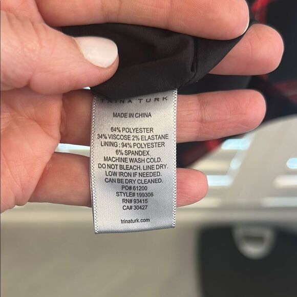 Trina Turk Chiyah Dress Sz 6 - Picture 5 of 7